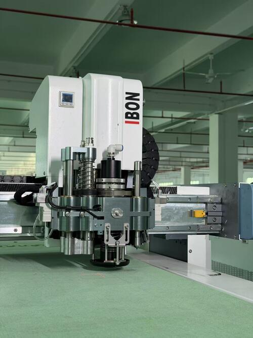 IB1625 customized cutting machine for Packaging factory