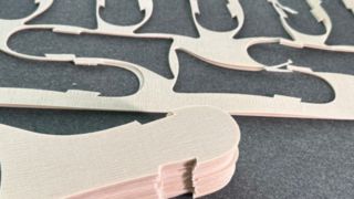 Hot Melt Adhesive for Kevlar Midsoles & Upper Materials – Multi-Material Processing